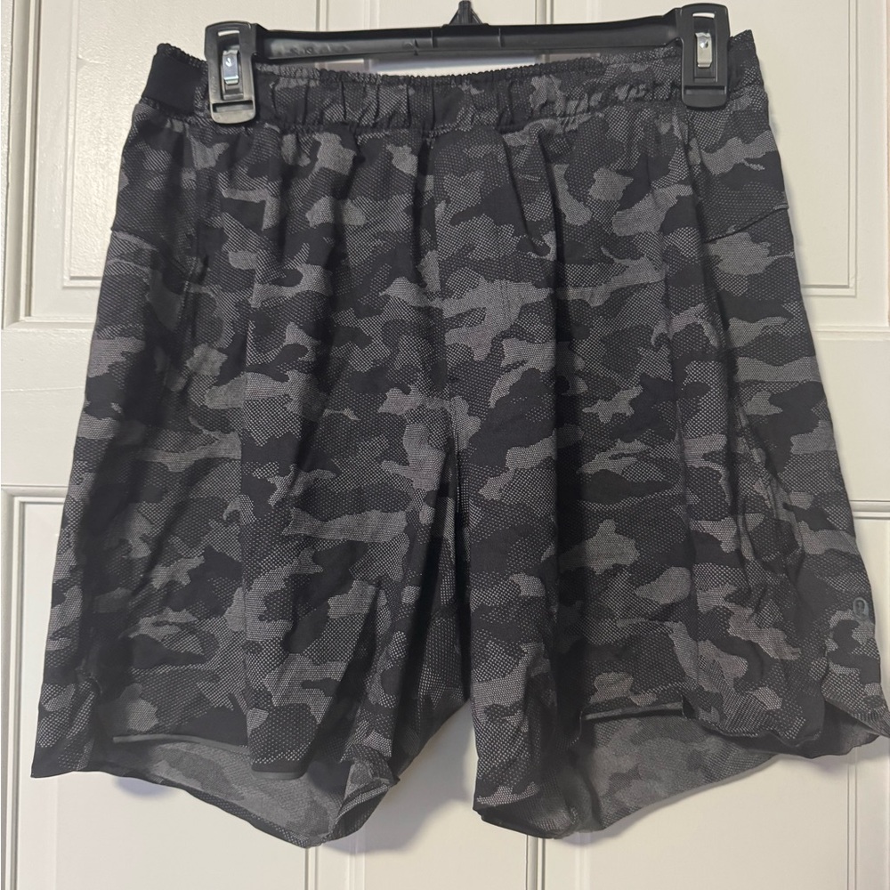 Lululemon Surge Shorts 6” *Lined